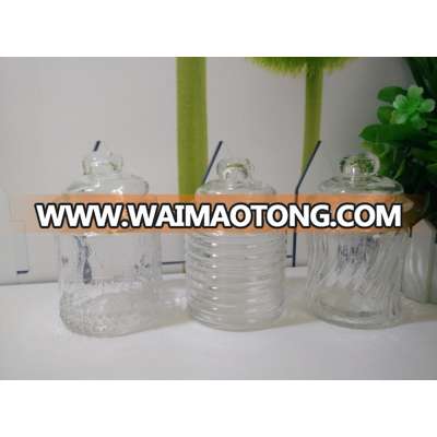 Ribbed airtight glass jar with lid for kitchware storaging